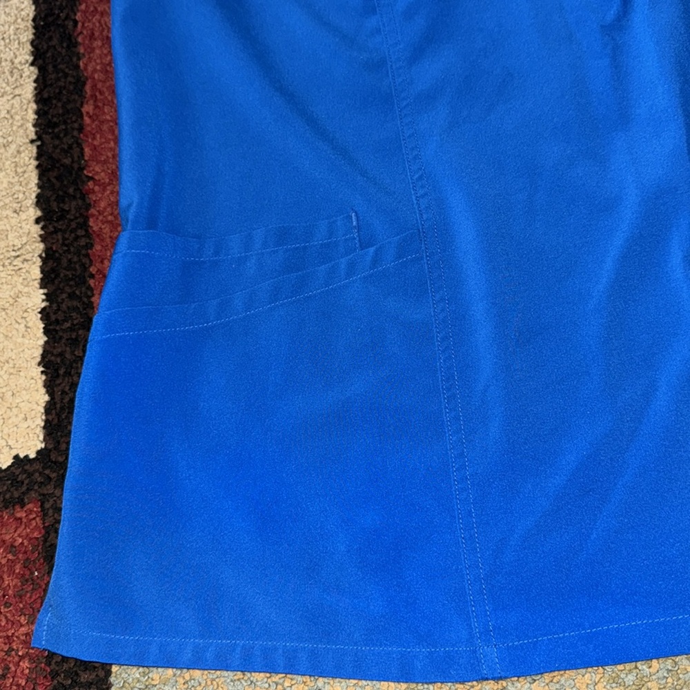 Dickies stretch Scrub‎ Top - Picture 2 of 5